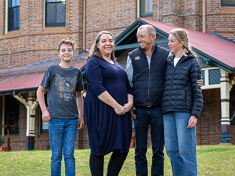 L-R-Renwick, Clare, Dan and Audrey Garland