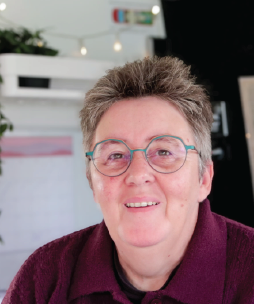 https://www.une.edu.au/__data/assets/image/0005/630482/2026_PAM_ProfilesKerrie.png