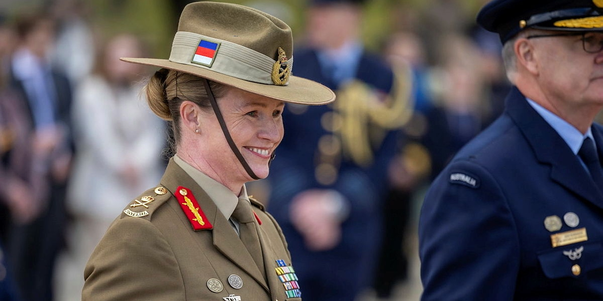 UNE alumna Lieutenant General Susan Coyle
