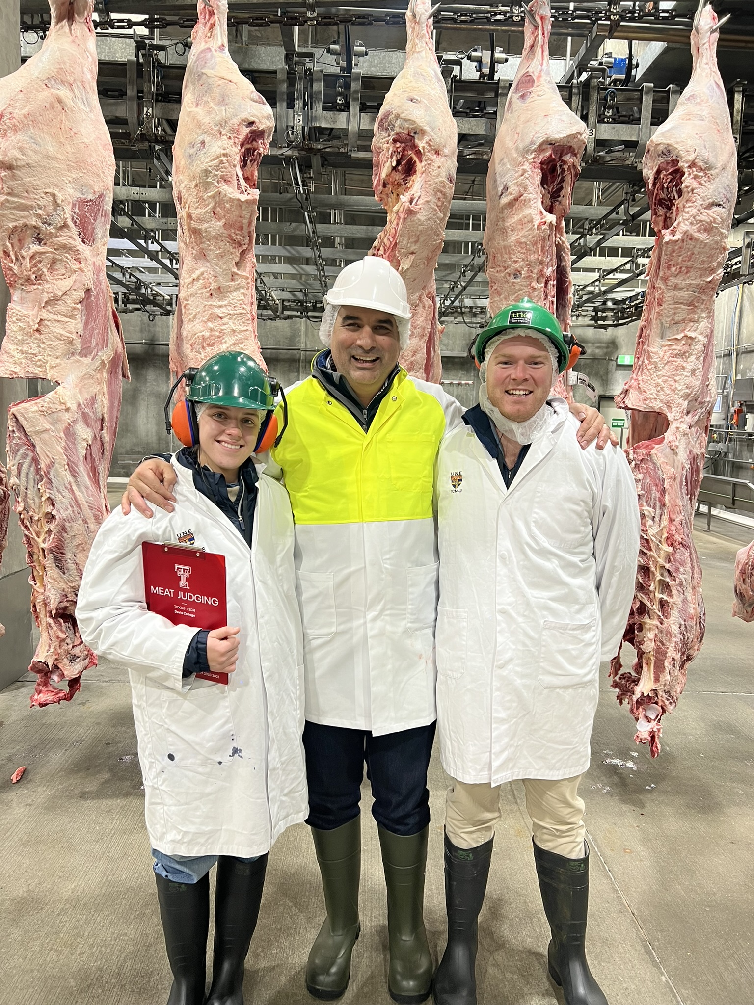 UNE students with Pete McGilchrist  during the competition