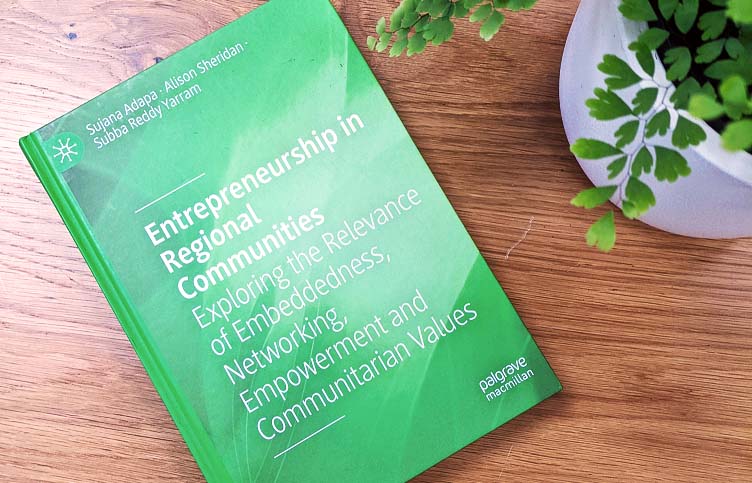 Image of the book 'Entrepreneurship in Regional Communities'.