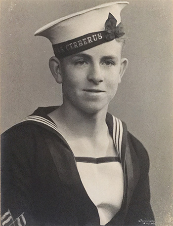 Ron Vickress on HMAS Pirie