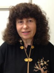 Dr Estelle Lazer