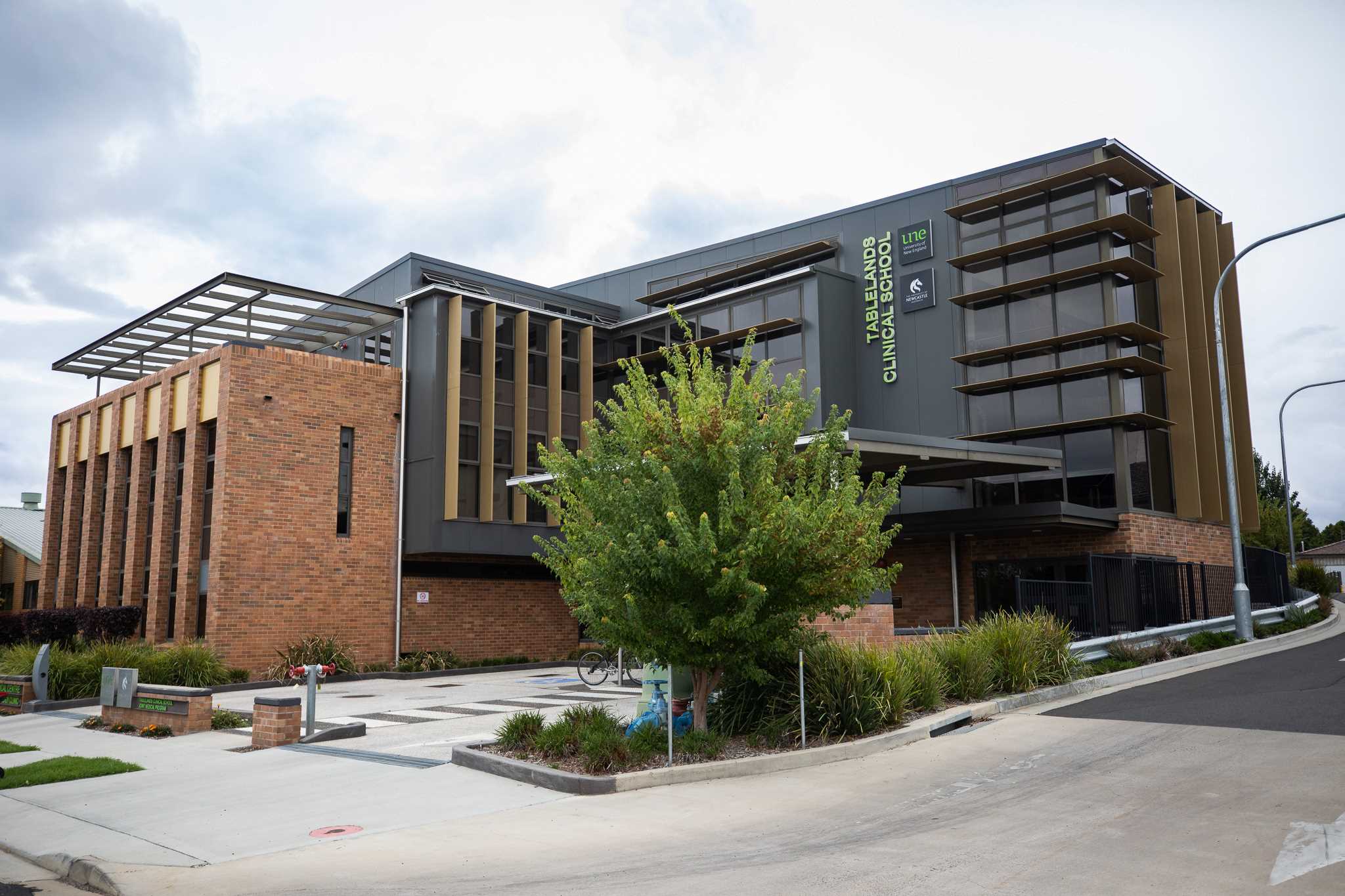 Tablelands Clinical School exterior