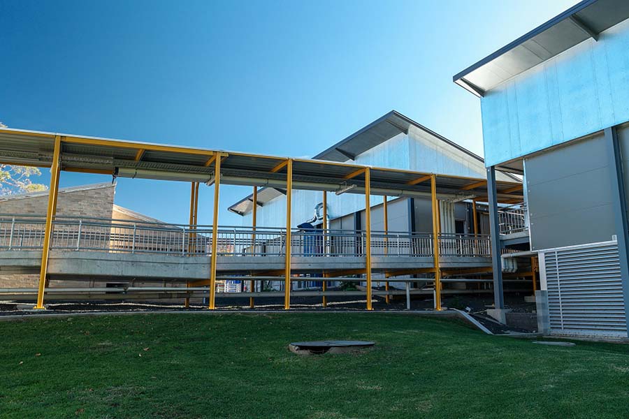 UNE Centre for Agricultural Research and Teaching