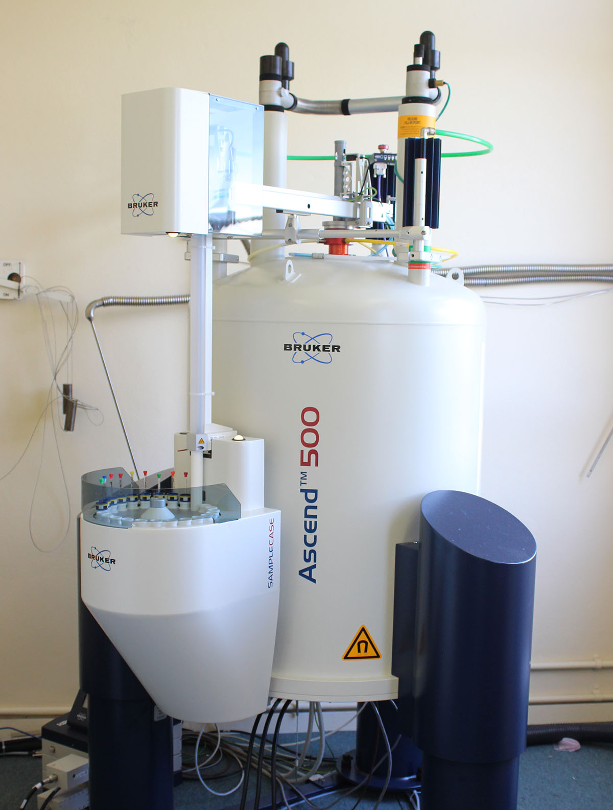 Bruker 500 MHz NMR