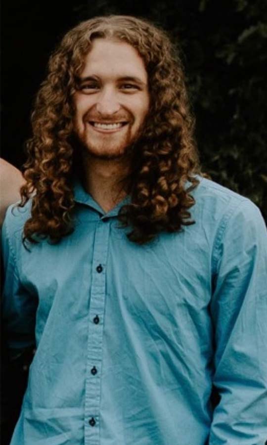 Image of Bachelor of Zoology with Honours student Liam Phillips.