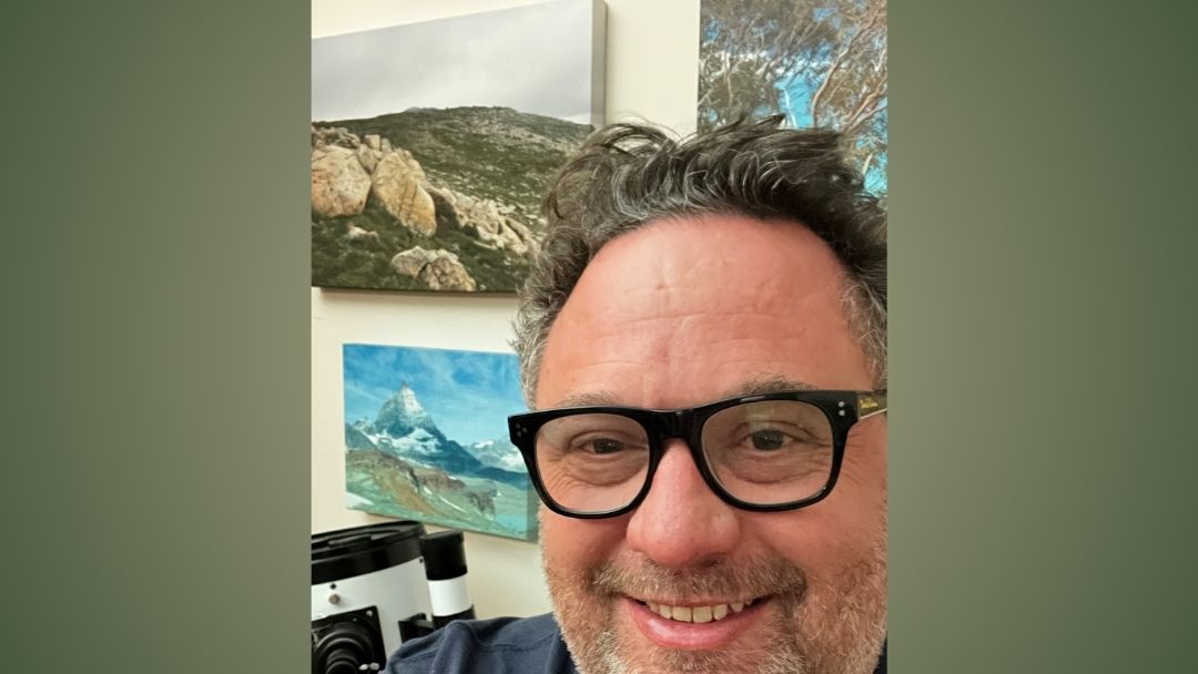 Associate Professor Bradley Evans