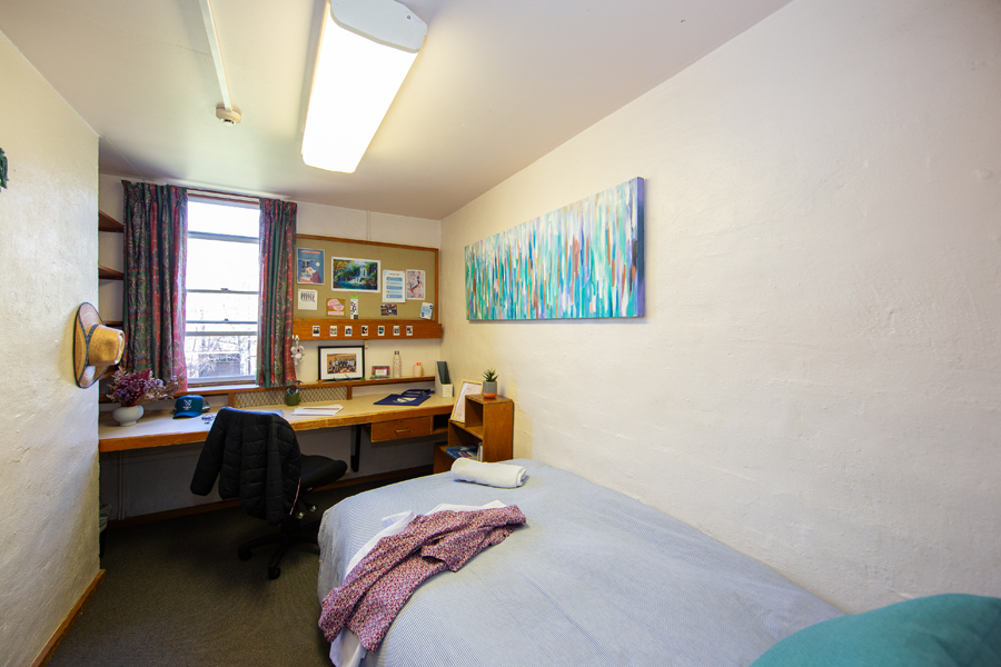 college bedroom different view