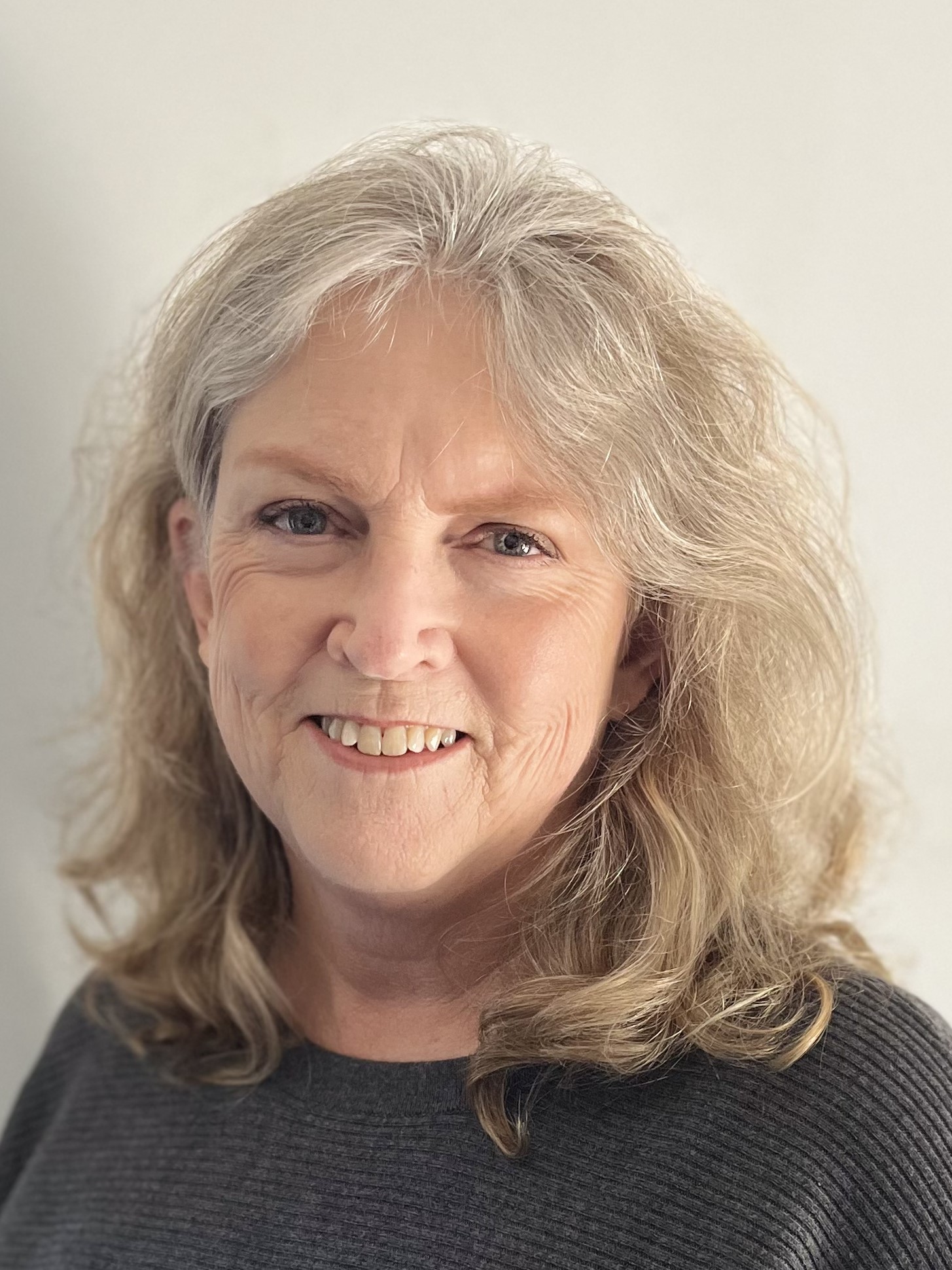Portrait image of Madeleine Hobbs