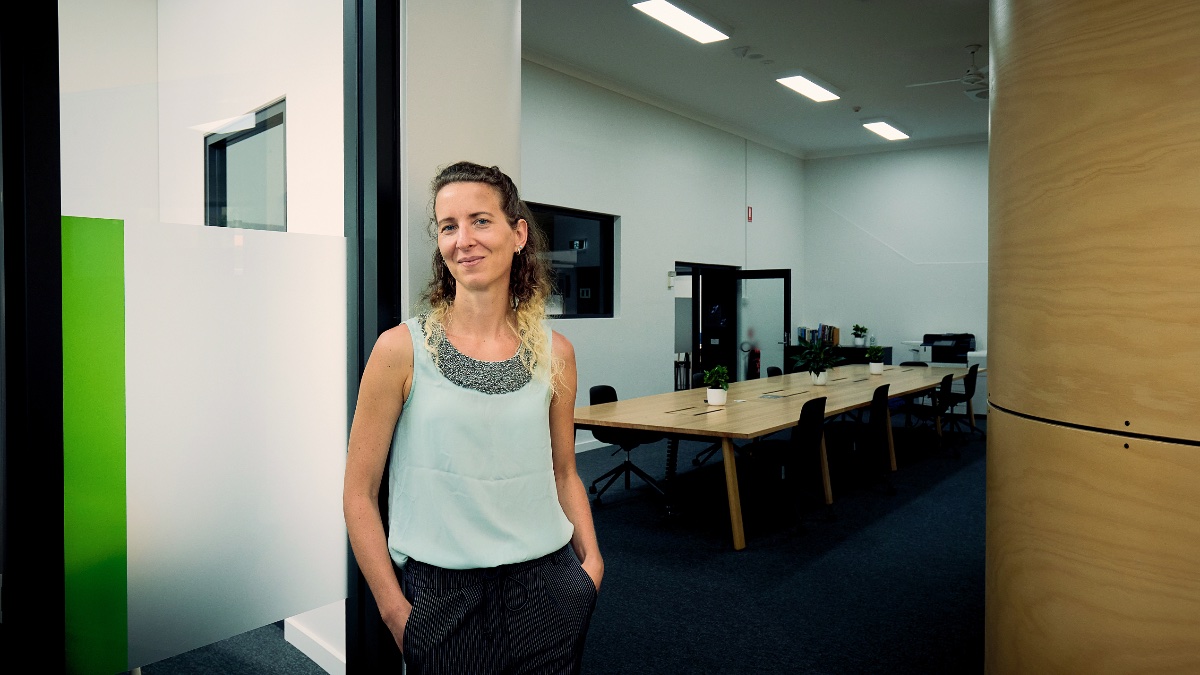 NOVA Connector Dr Esther Pronker