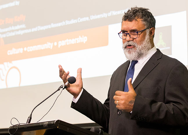 Dr Ray Kelly presenting at the Frank Archbald Memorial Lecture