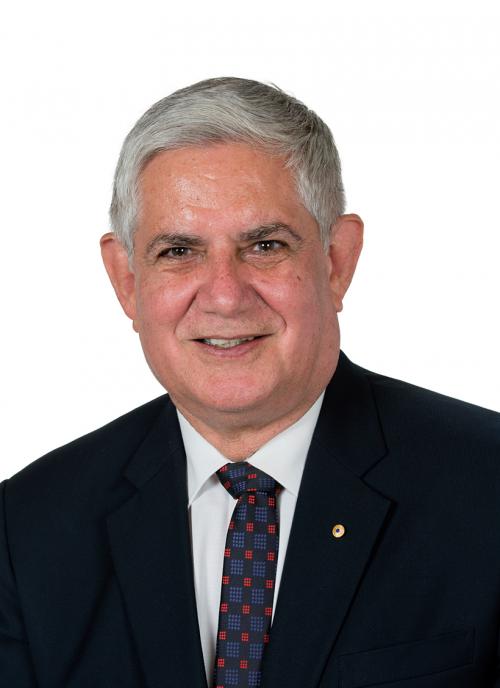 Protrait shot of the Hon Ken Wyatt