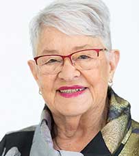 Image of Kim Usher